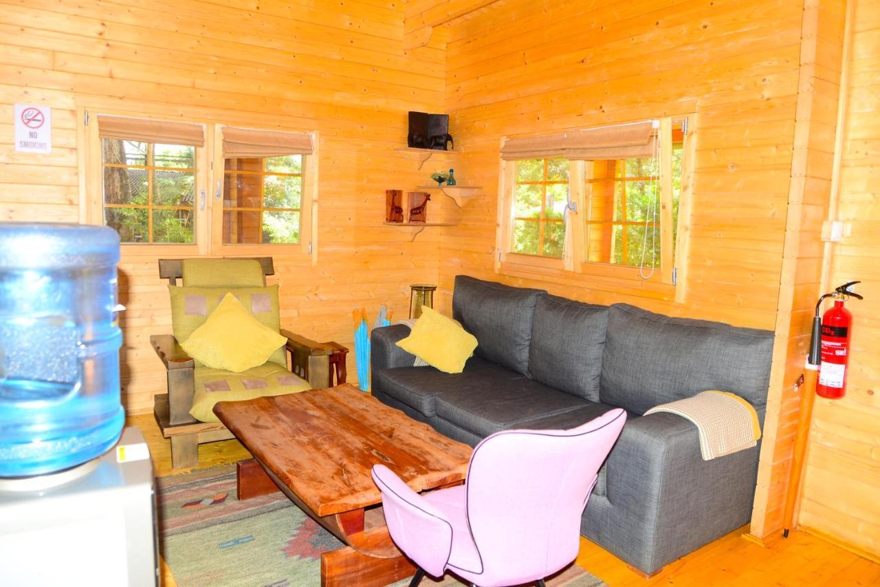 Severine Cottages And Lounge Ltd 나이로비 외부 사진